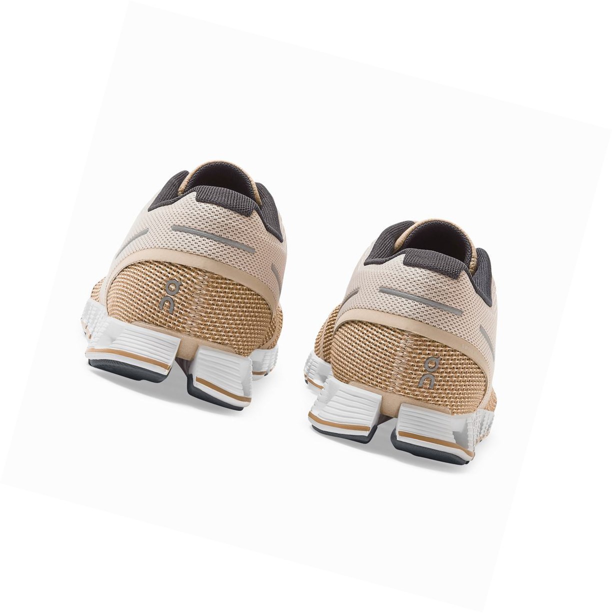 Gold / Beige On Cloud Men's Road Running Shoes | 1846WTSXC