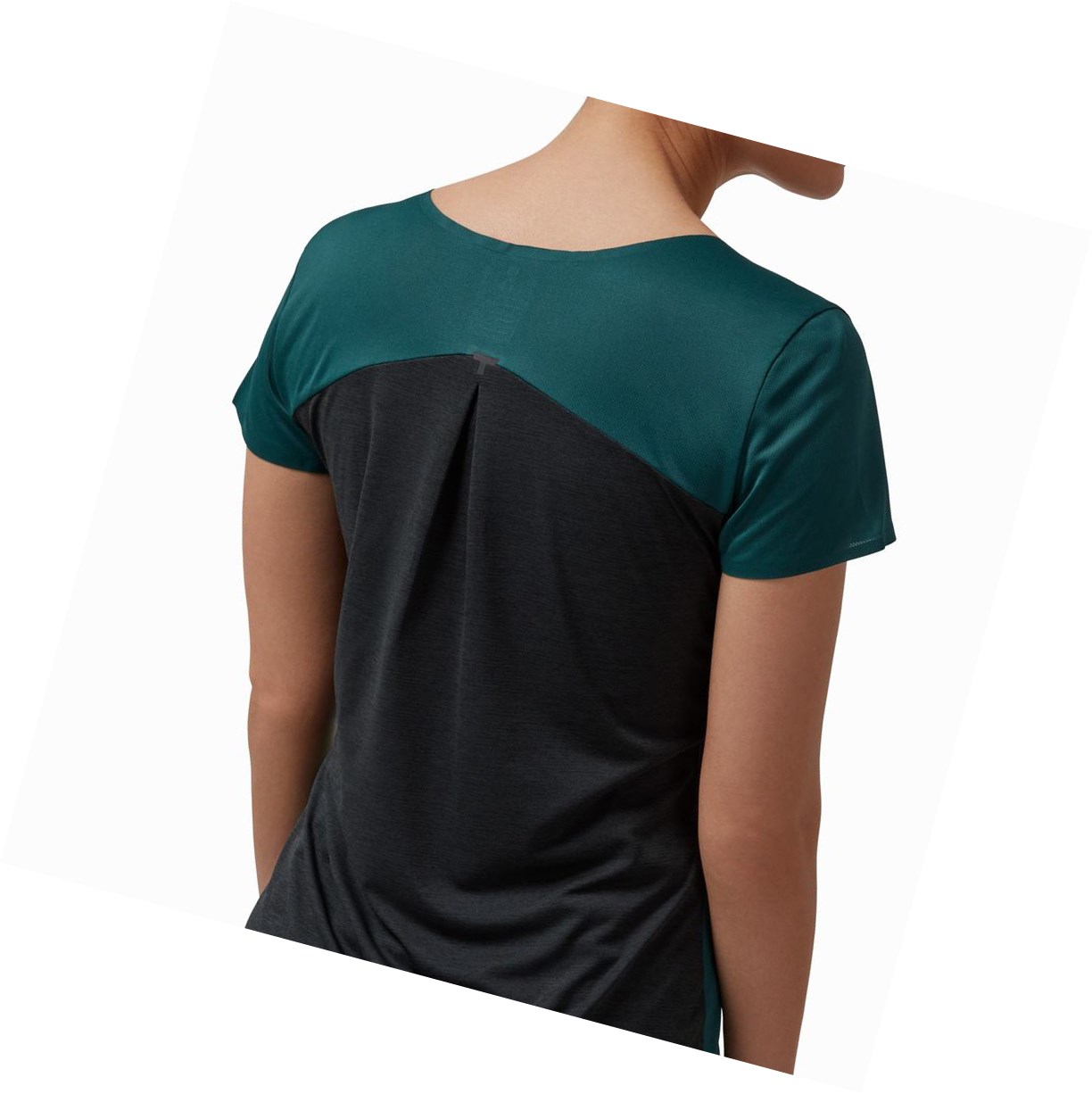 Green / Black On Performance Long-T Women's T Shirts | 7521OUJXS