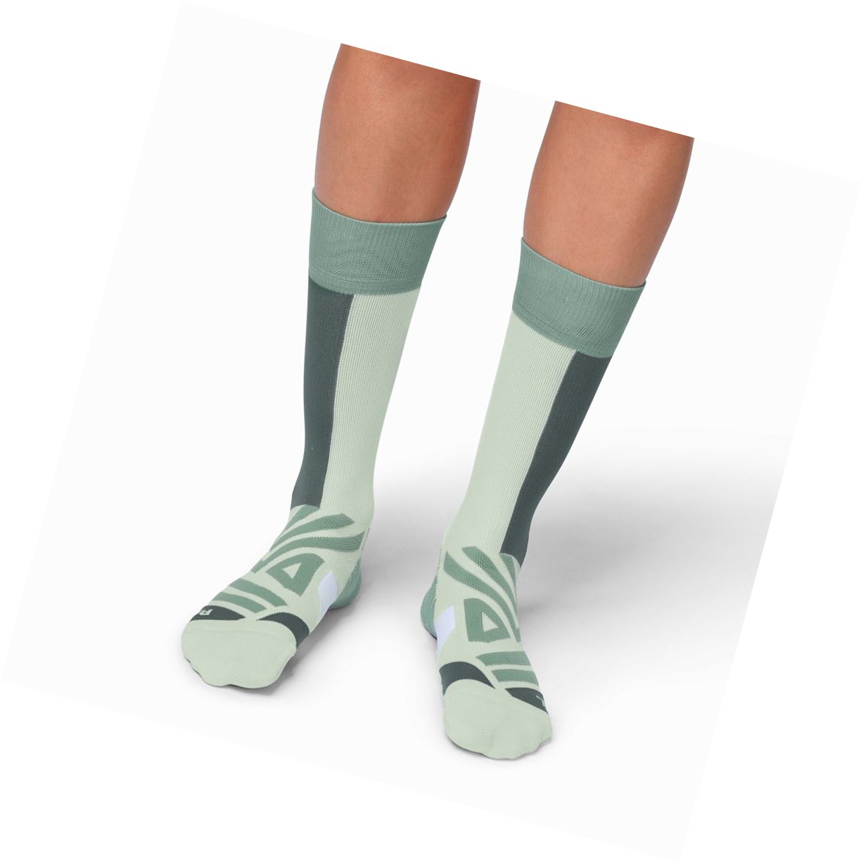 Green / White On High Men's Running Socks | 8529BILQK