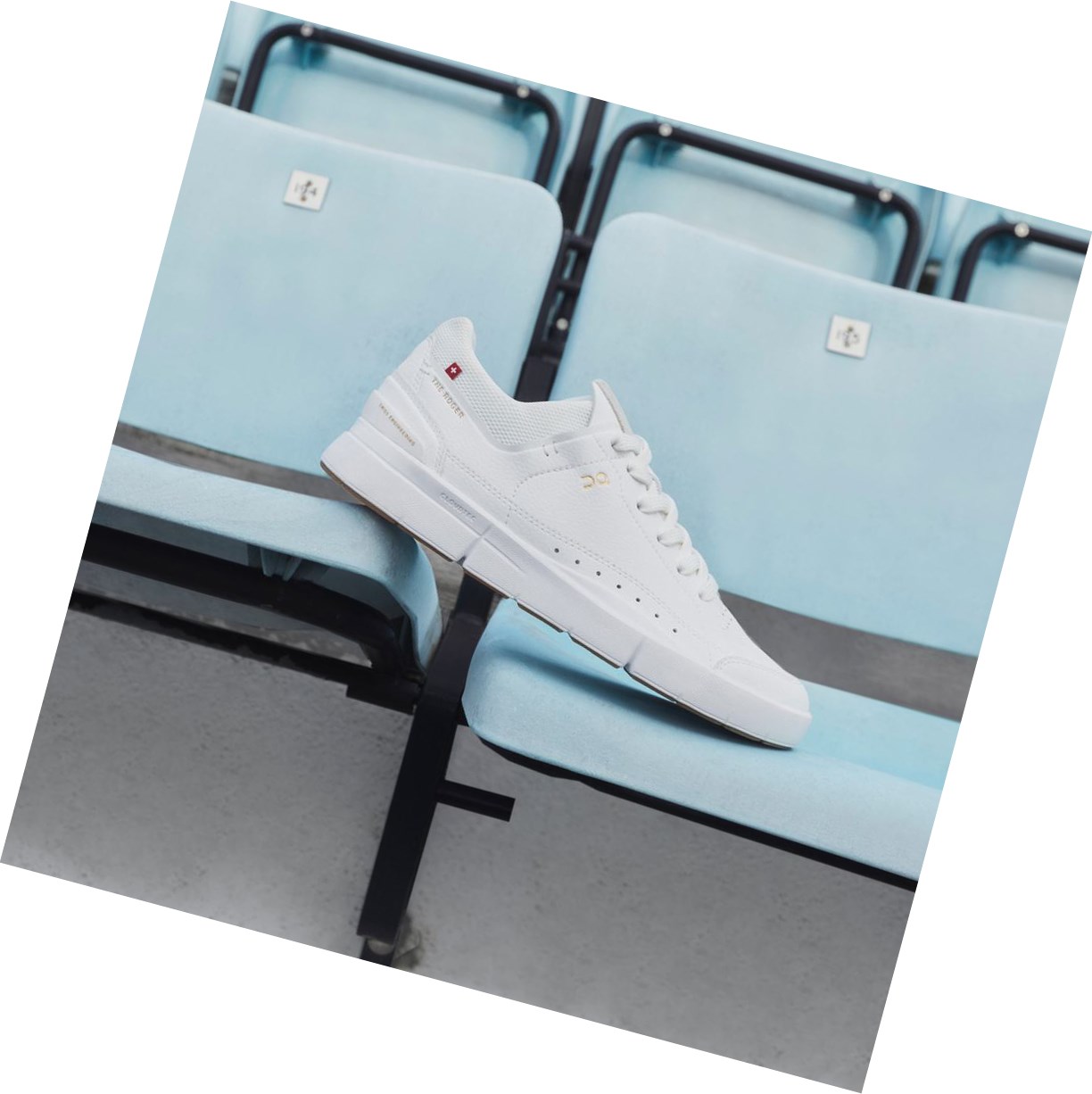 White On THE ROGER Centre Court Women's Tennis Shoes | 3901SCXHO