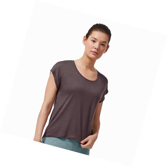 Maroon On Active-T Flow Women's T Shirts | 7950CERUO